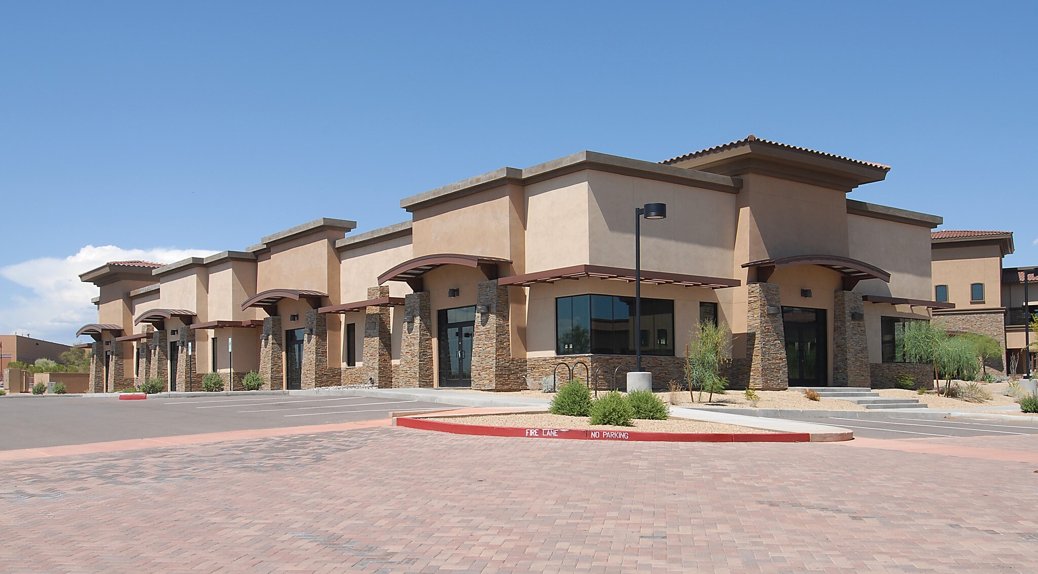 7629 E Pinnacle Peak Rd, Scottsdale, AZ for lease Primary Photo- Image 1 of 2