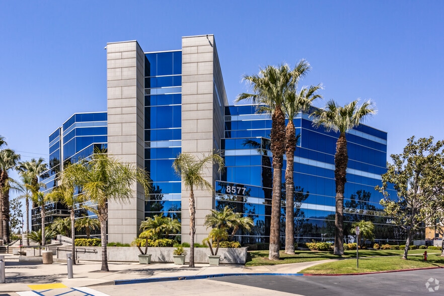 8599 Haven Ave, Rancho Cucamonga, CA for lease - Primary Photo - Image 1 of 16