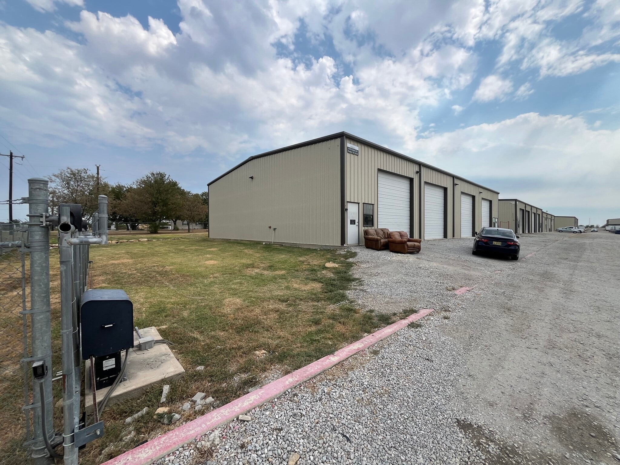 1630 Seaborn Rd, Ponder, TX for lease Building Photo- Image 1 of 12