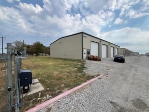 1630 Seaborn Rd, Ponder, TX for lease Building Photo- Image 1 of 12