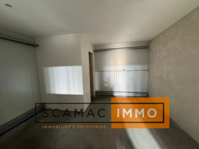 Office in Sorgues for lease - Interior Photo - Image 3 of 7