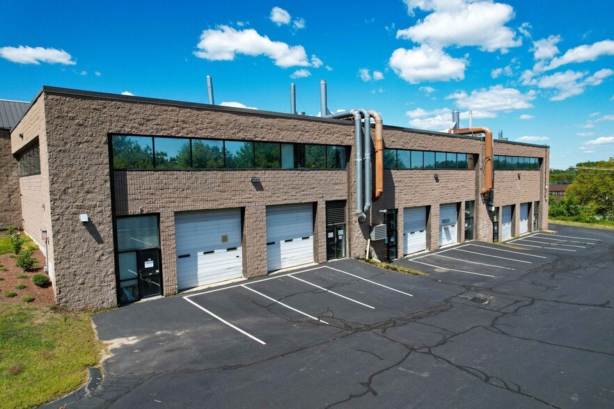 200 Turnpike Rd, Chelmsford, MA for sale - Building Photo - Image 2 of 15