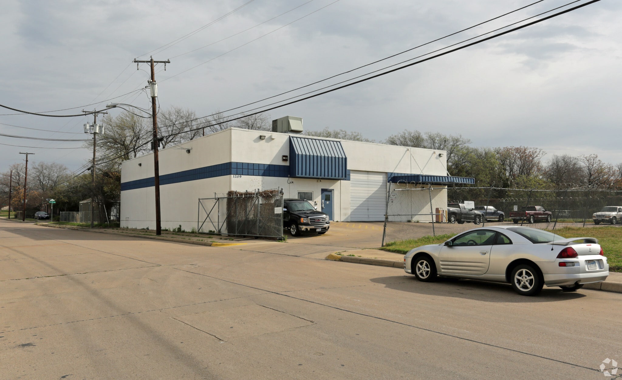 1209 Baurline St, Fort Worth, TX for sale Primary Photo- Image 1 of 4