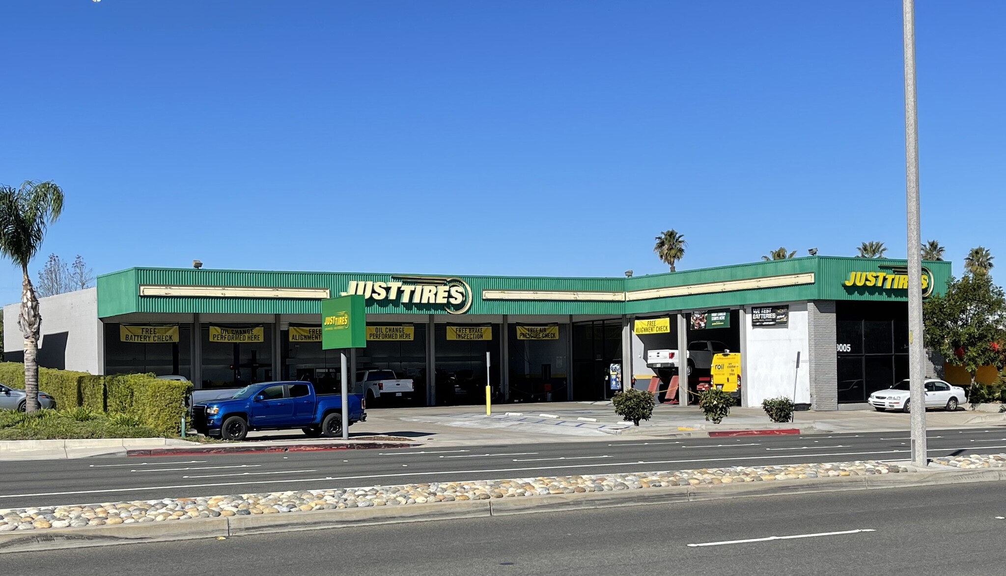 3005 Harbor Blvd, Costa Mesa, CA for sale Building Photo- Image 1 of 1