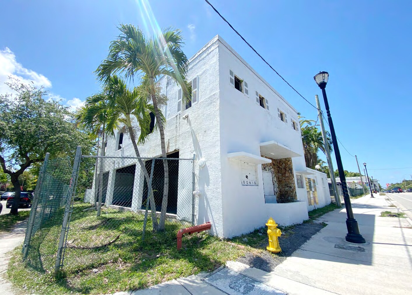 4900 NE 2nd Ave, Miami, FL à louer Photo du bâtiment- Image 1 de 31