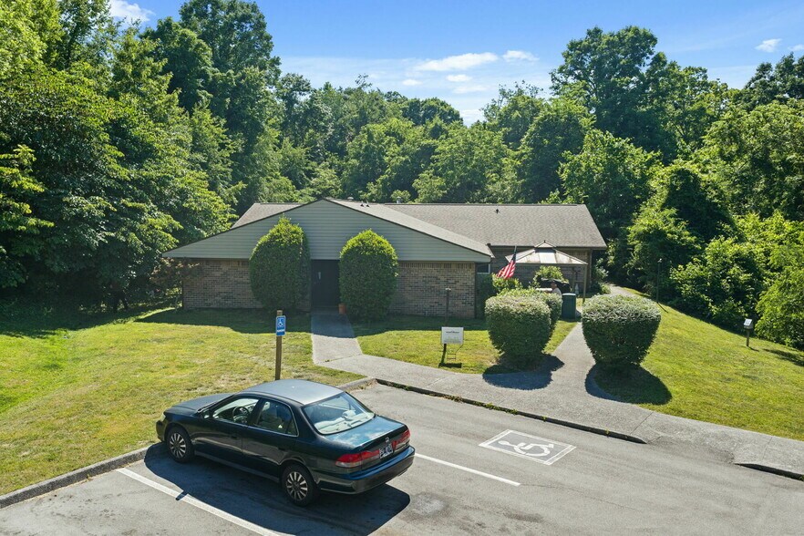 1903 Piney Grove Church Rd, Knoxville, TN à vendre - Photo du bâtiment - Image 3 de 10