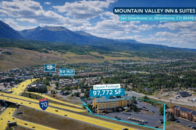 Plus de détails pour 560 Silverthorne Ln, Silverthorne, CO - Services hôteliers à vendre