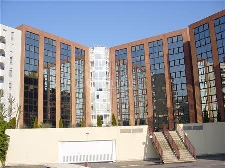 Office in Noisy Le Grand for lease Building Photo- Image 1 of 7