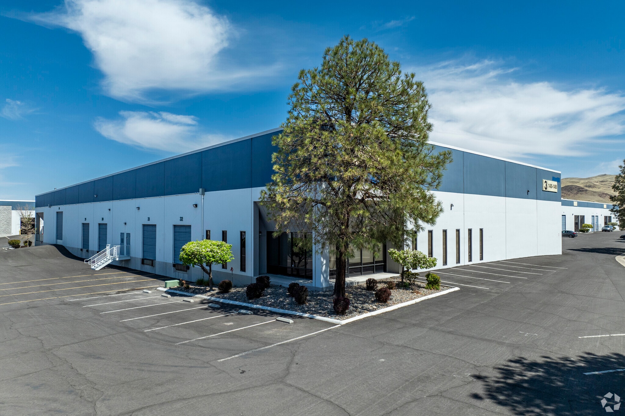 1480-1498 Kleppe Ln, Sparks, NV for lease Primary Photo- Image 1 of 7