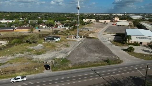 5467 Padre Island Hwy, Brownsville, TX for lease - Commercial Listing Video - Image 2 of 4