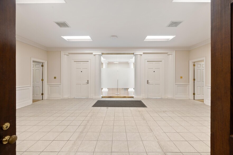 16 Broad St, Charleston, SC à louer - Photo intérieure - Image 3 de 14