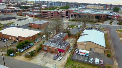 3133 May St, Charlotte, NC à louer Photo intérieure- Image 1 de 7