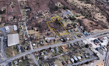 1416 Peach St, Waynesboro, VA - Aerial map view