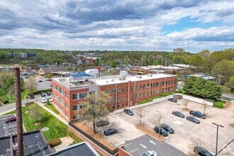 1431 W Morehead St, Charlotte, NC - AERIAL map view