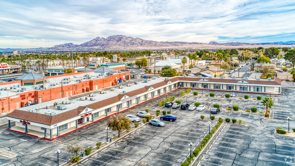 4160 S Pecos Rd, Las Vegas, NV à louer - Photo du bâtiment - Image 1 de 9