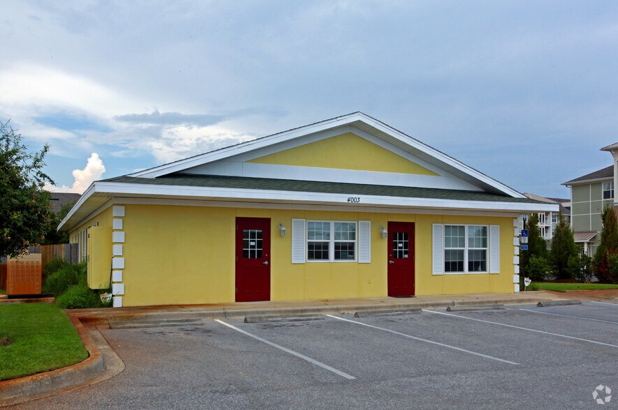 4003 Commons Dr W, Destin, FL à vendre - Photo du bâtiment - Image 2 de 2