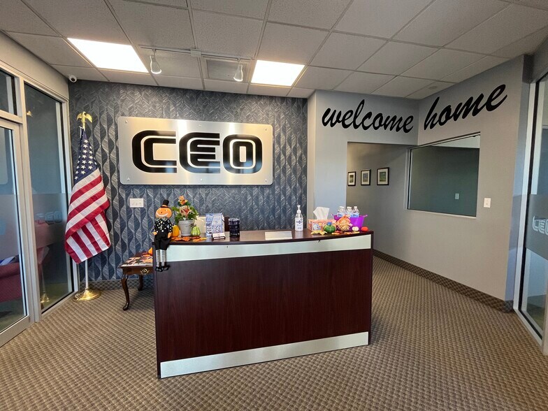 5215 Colley Ave, Norfolk, VA à louer - Hall d’entrée - Image 2 de 11