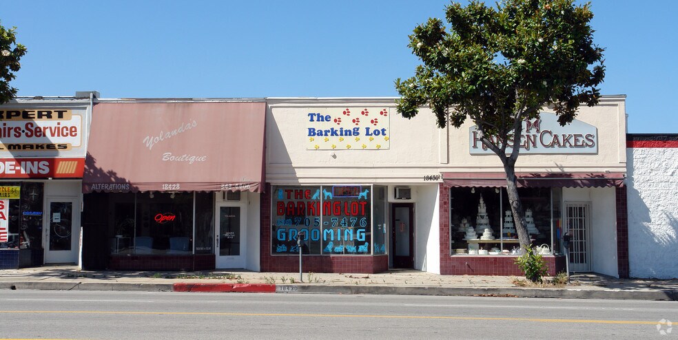 18428 Ventura Blvd, Tarzana, CA à vendre - Photo principale - Image 1 de 2