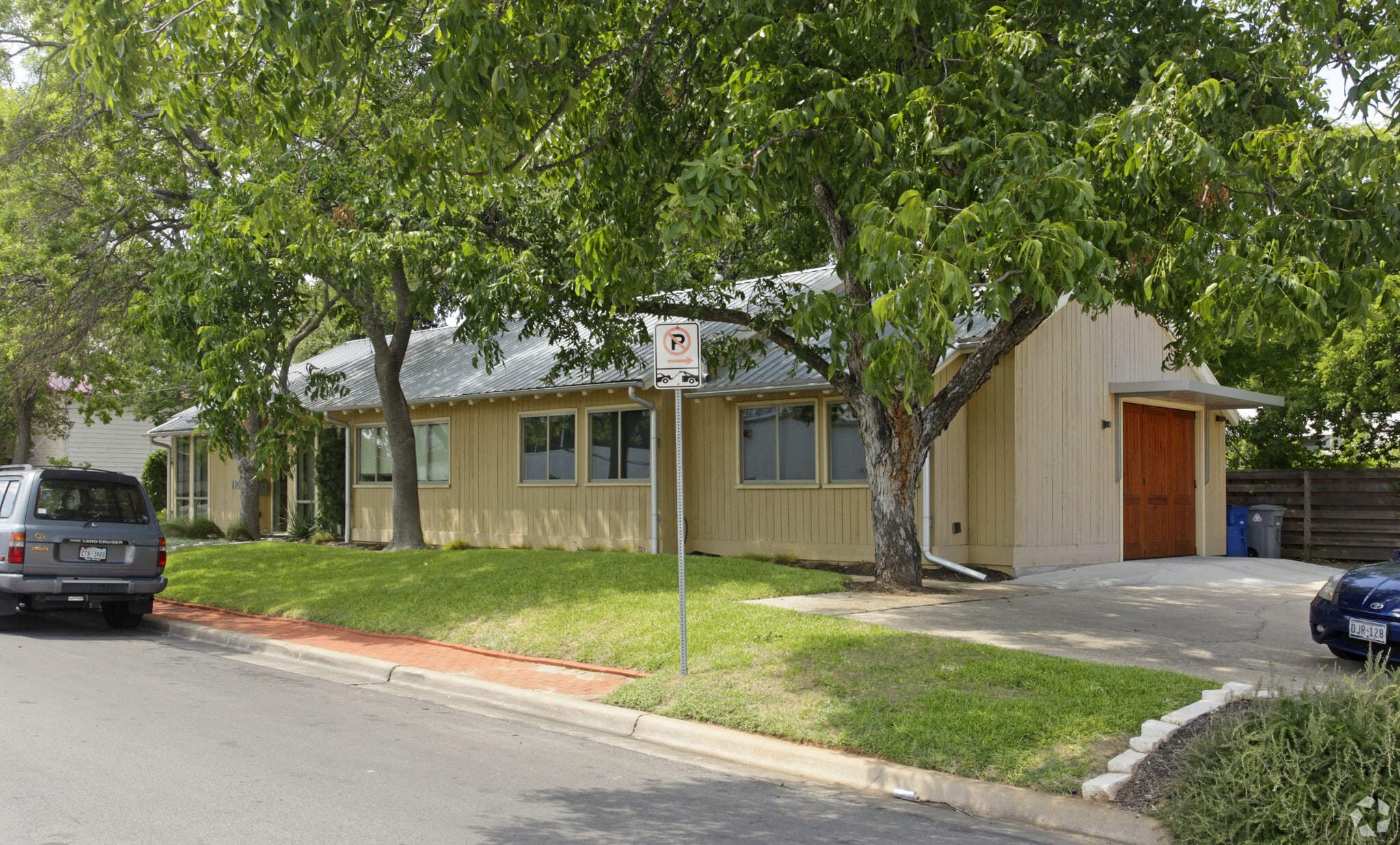 1100 W 41st St, Austin, TX for lease Primary Photo- Image 1 of 3