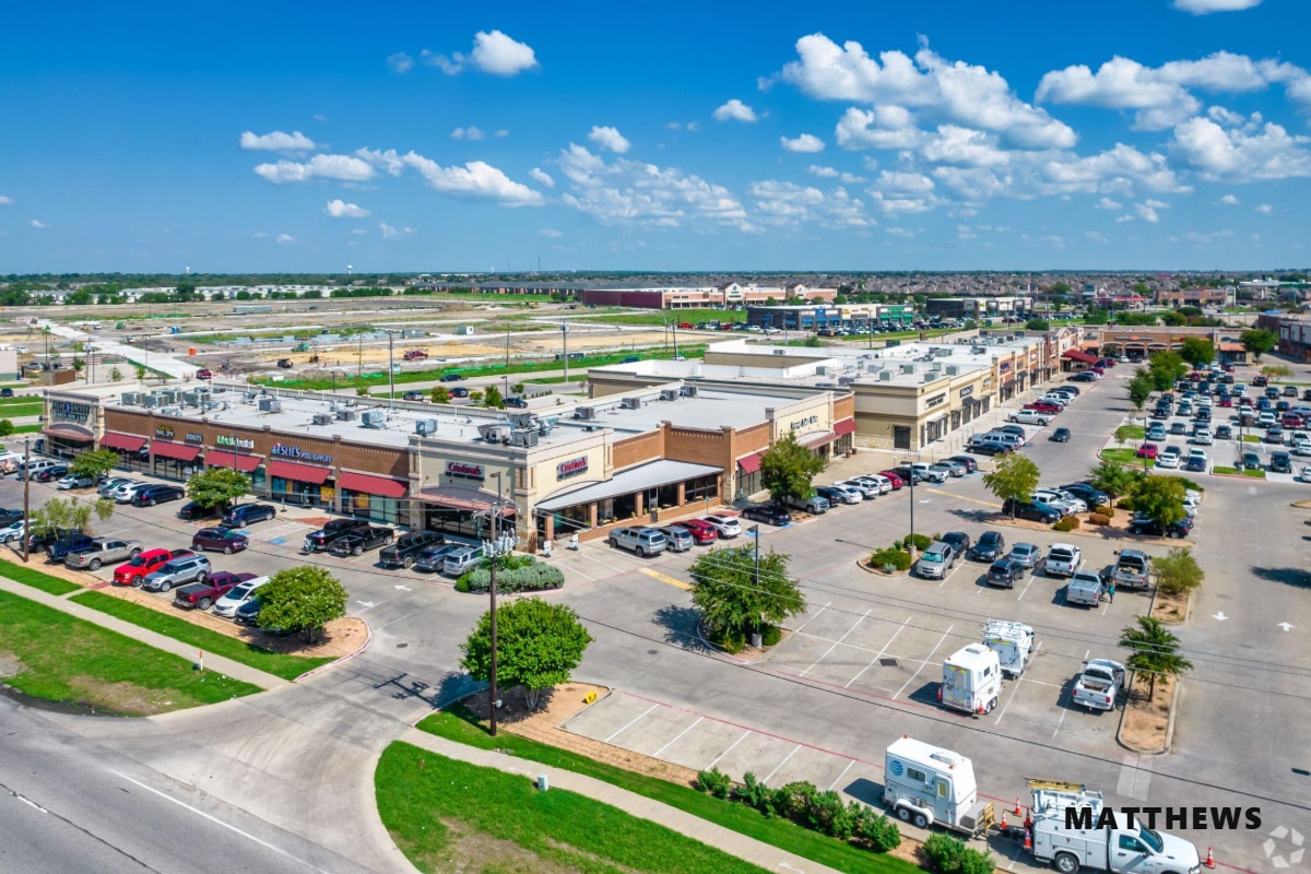 724 E US Highway 80, Forney, TX for lease Primary Photo- Image 1 of 5