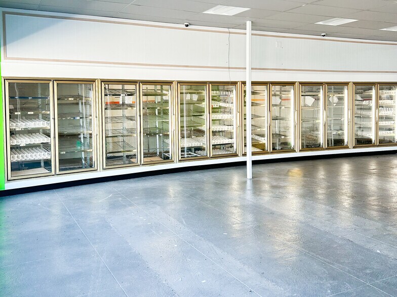 3402 University Ave, Lubbock, TX à louer - Photo du bâtiment - Image 2 de 5