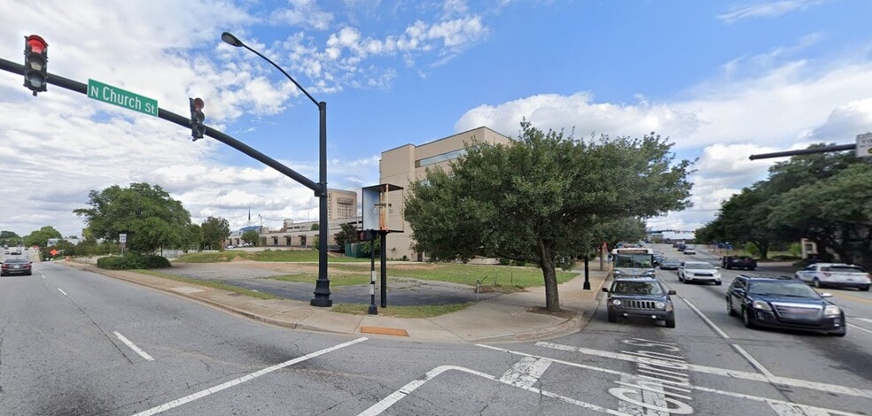 179 N Church St, Spartanburg, SC for sale - Building Photo - Image 3 of 5