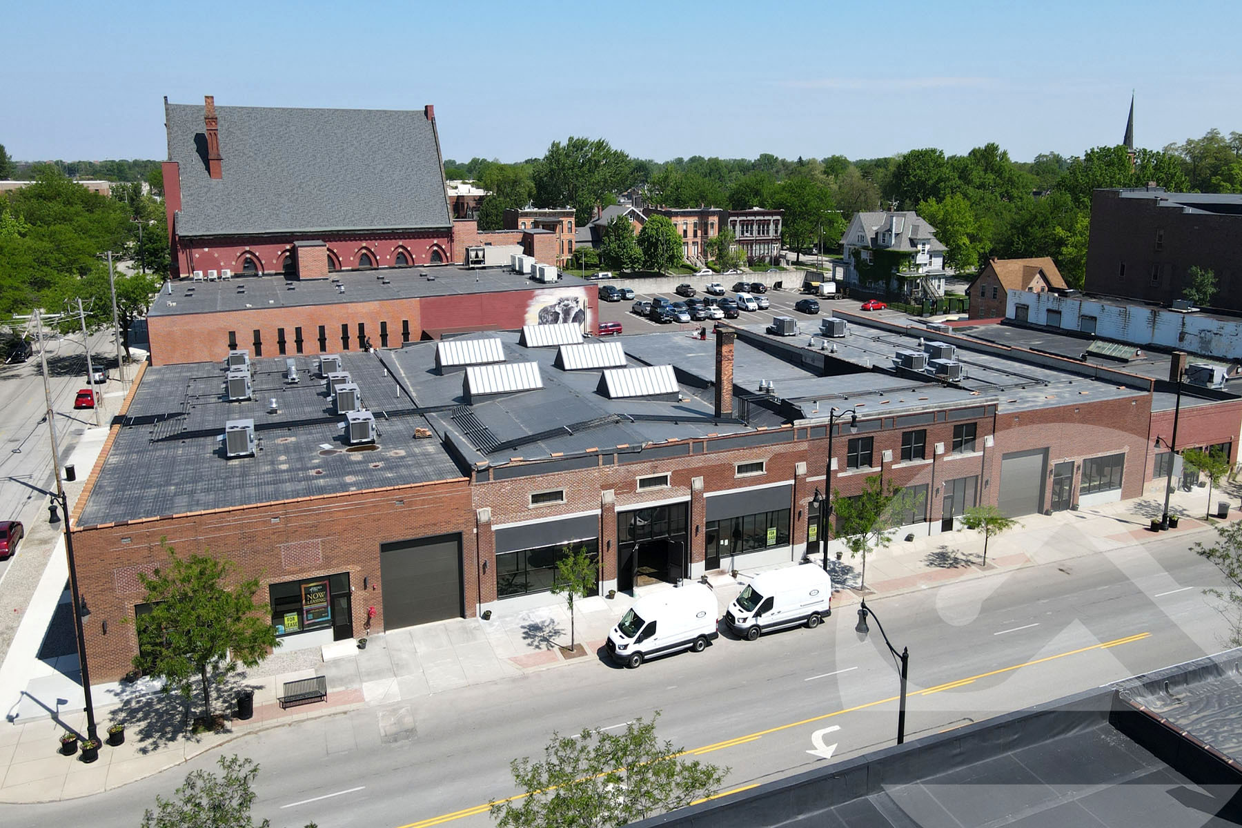 901-925 Summit St, Toledo, OH for lease Building Photo- Image 1 of 10