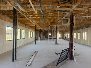 7175 N Durango Dr, Las Vegas, NV for lease Interior Photo- Image 2 of 2
