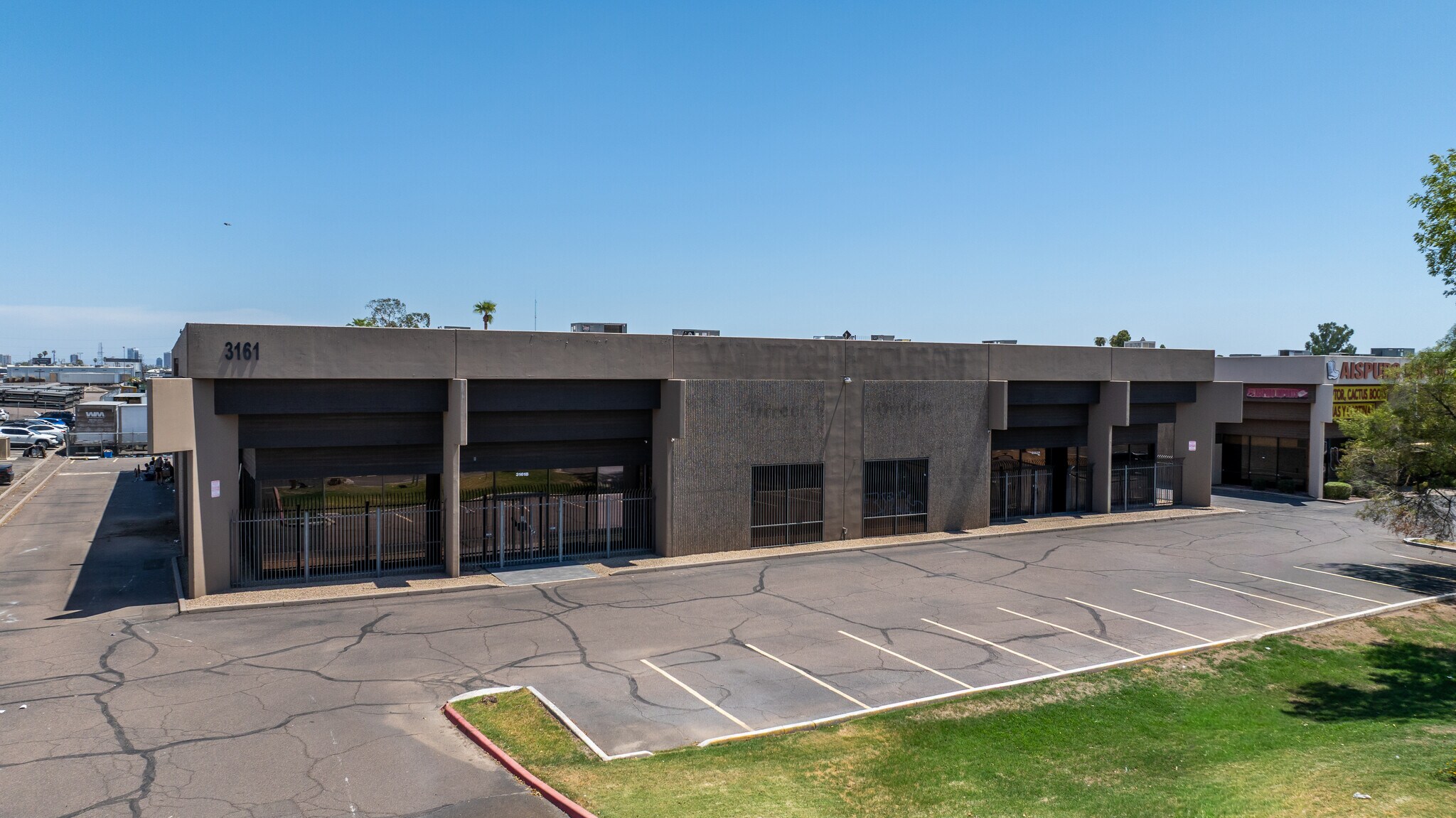 3161 N 35th Ave, Phoenix, AZ à vendre Photo du bâtiment- Image 1 de 9
