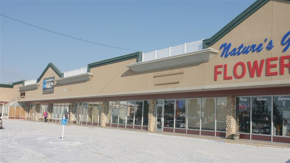 4341 50 St, Drayton Valley, AB for lease - Primary Photo - Image 1 of 15