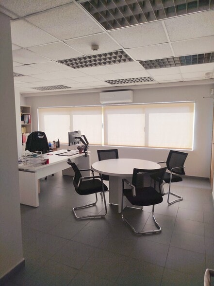 Industrial in Loeches, Madrid for sale - Building Photo - Image 2 of 47