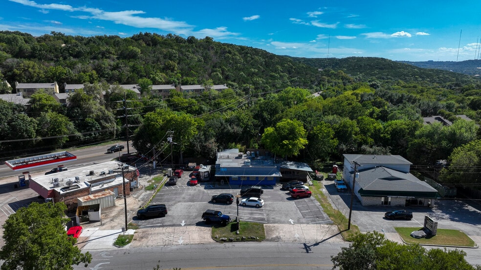 3815 Dry Creek Dr, Austin, TX for lease - Aerial - Image 2 of 3