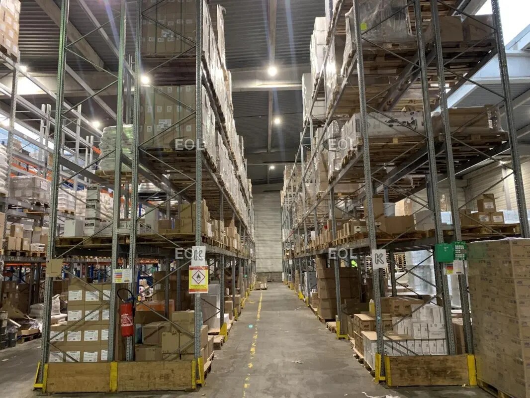 Flex in Maurepas for lease Interior Photo- Image 1 of 9