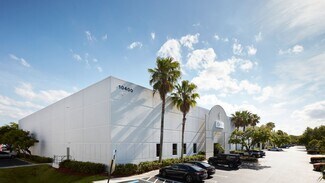 Plus de détails pour 10300 NW 19th St, Miami, FL - Industriel à louer