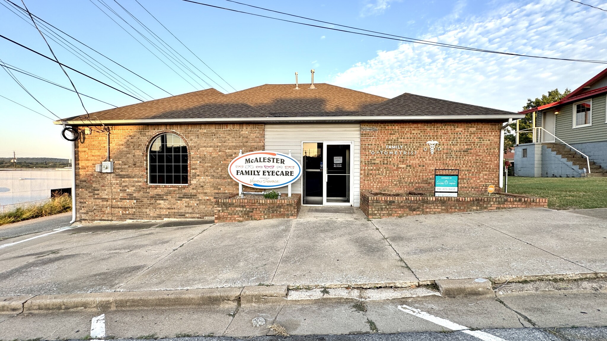 211 N 5th St, Mcalester, OK for lease Primary Photo- Image 1 of 20