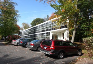 Plus de détails pour 11 Talcott Notch Rd, Farmington, CT - Bureau à louer
