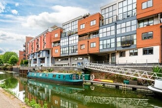 20 Copenhagen Pl, Londres à louer Photo du bâtiment- Image 1 de 20