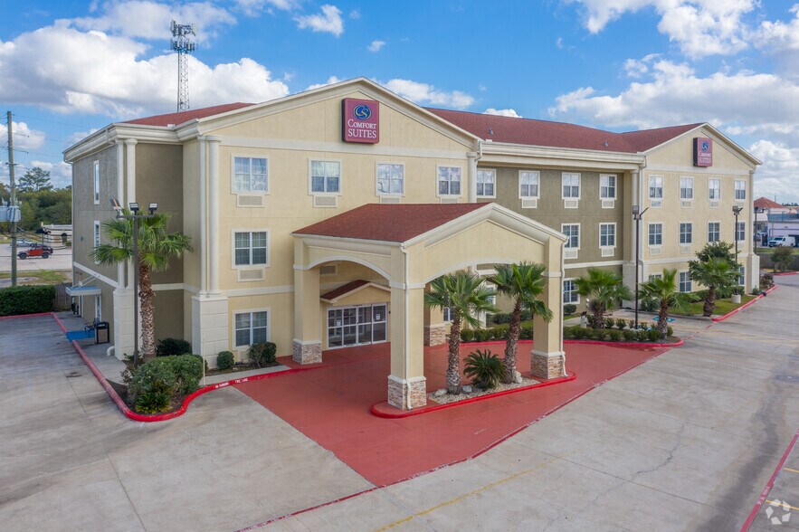 13636 Michel Rd, Tomball, TX à vendre - Photo principale - Image 1 de 23