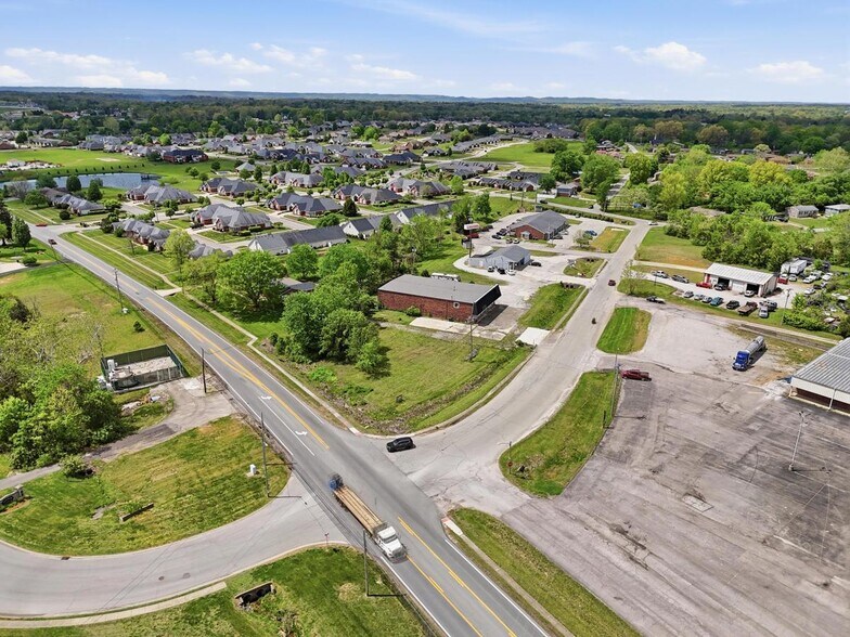 149 Delaina Dr, Mount Washington, KY à vendre - Photo du bâtiment - Image 3 de 19