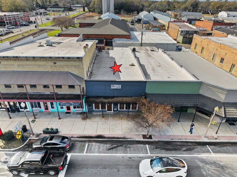 105 N Main St, Atmore, AL à vendre - Photo du bâtiment - Image 2 de 68