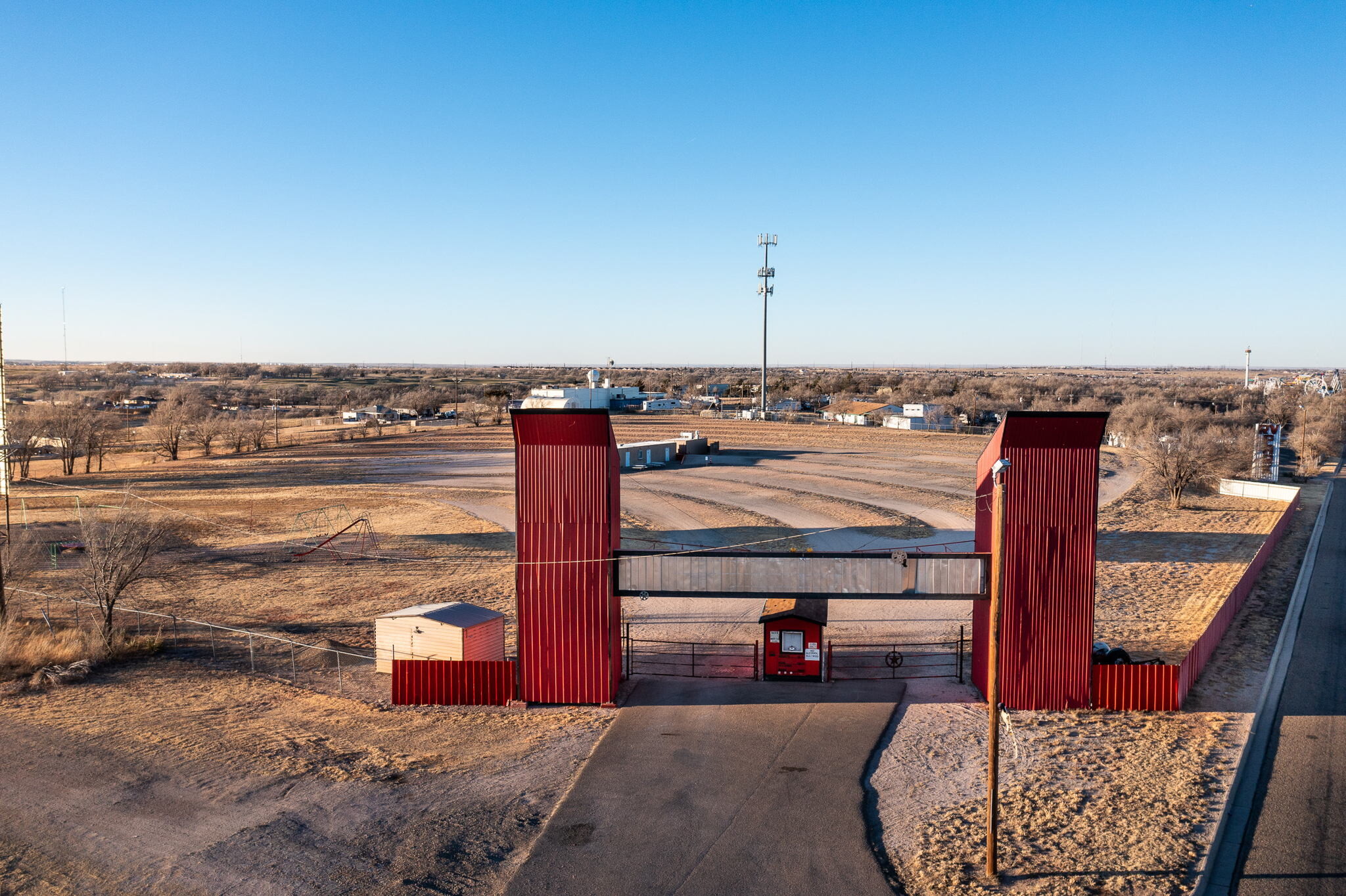 1999 Dumas Dr, Amarillo, TX for sale Building Photo- Image 1 of 1