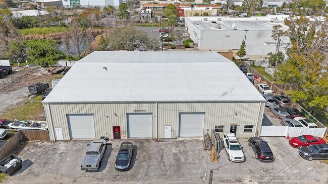 Plus de détails pour 9161 131st Pl N, Largo, FL - Industriel à louer