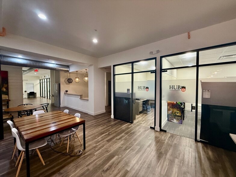 1145 Hightower Trl, Atlanta, GA for lease - Building Photo - Image 2 of 21