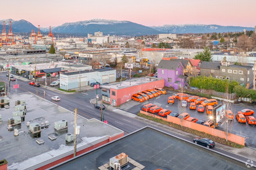 706 Clark Dr, Vancouver, BC for sale - Building Photo - Image 2 of 4