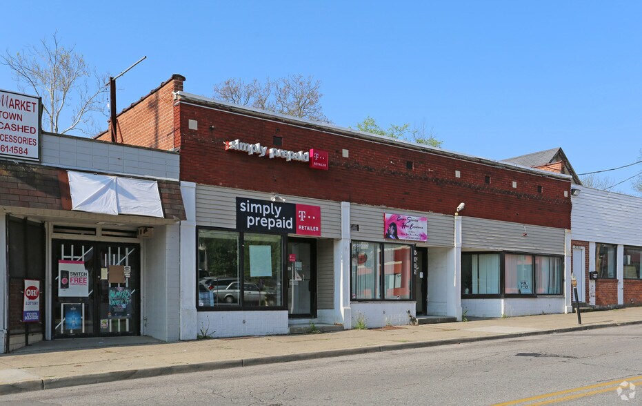 5905 Bramble Ave, Cincinnati, OH à louer - Photo principale - Image 1 de 1