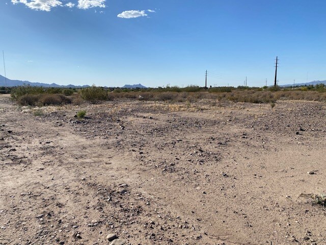 2661 & 2681 North Coyote Drive, Tucson, AZ à vendre - Photo du bâtiment - Image 2 de 7