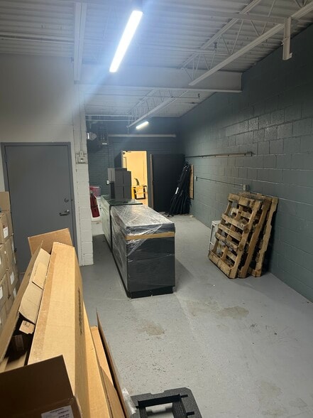 99 S Bend St, Pawtucket, RI for lease - Building Photo - Image 3 of 6