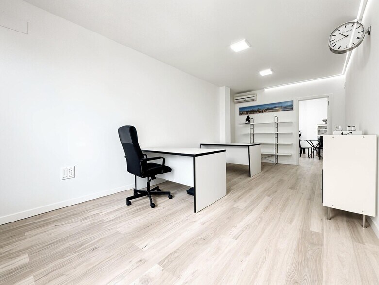 Retail in València, Valencia for lease - Building Photo - Image 3 of 12