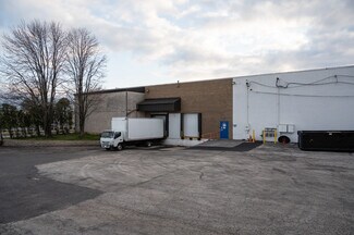 Plus de détails pour 1 Horne Dr, Folcroft, PA - Industriel à louer