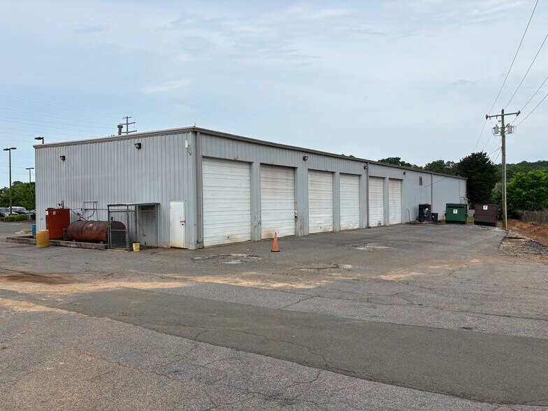 259 S Churton St, Hillsborough, NC à vendre - Photo du bâtiment - Image 3 de 6